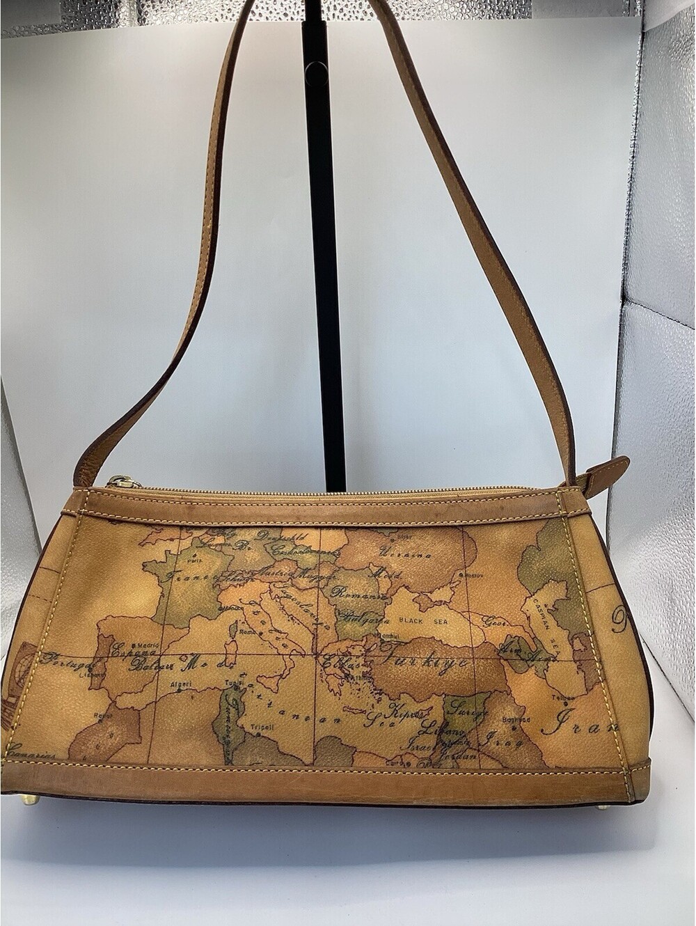 Alviero Martini 1A Classe Geo Map Print Leather Shoulder Bag